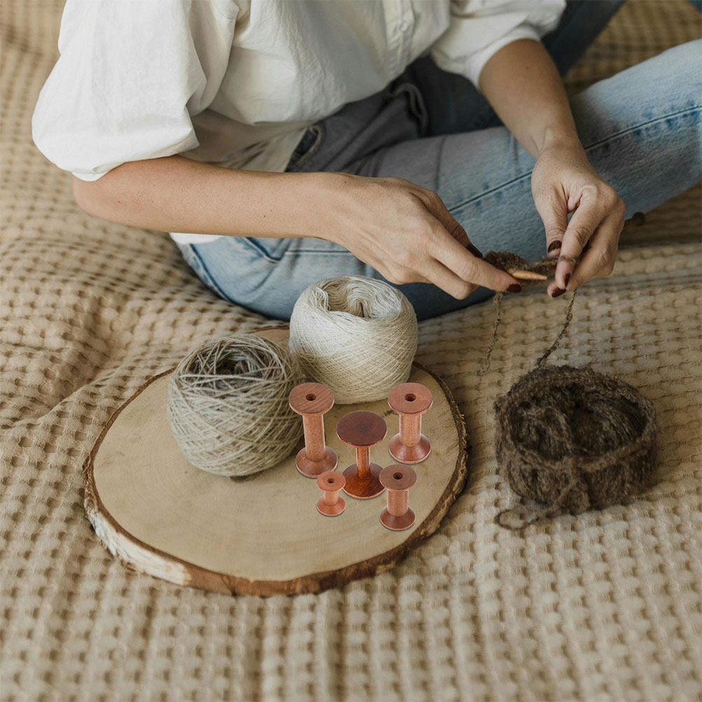 Embroidery Thread - Набор из 7 деревянных шпулек для