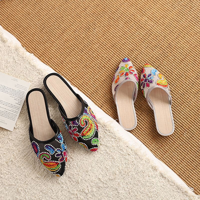 Embroidery Shoes - Традиционные женские вышитые тапочки с заостренным
