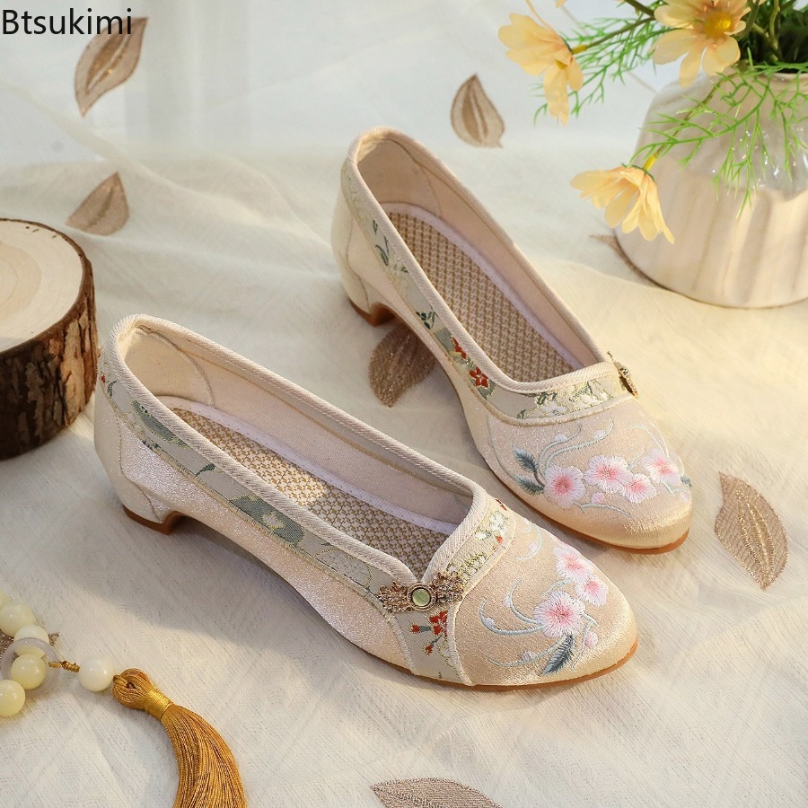 Embroidery Shoes - Новые женские туфли 2026 года в