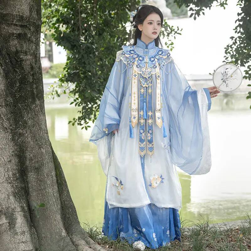Двойной месяц [Лан Цзинь Луо]  – обзор и цена Embroidery Skirt