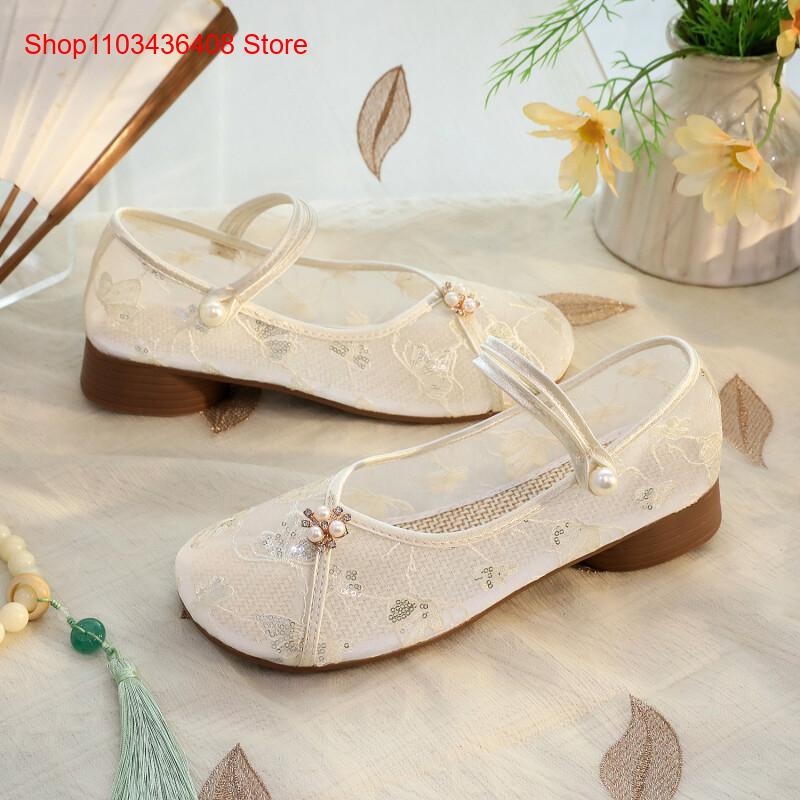 Новые сетчатые туфли на низком – обзор и цена Embroidery Shoes