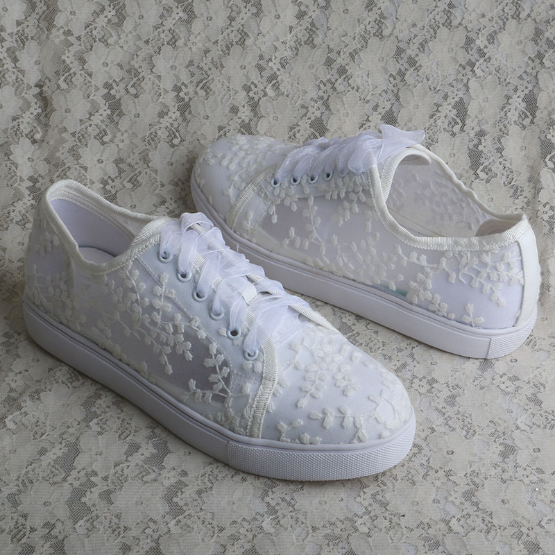 Белые кроссовки Wedopus для же – обзор и цена Embroidery Shoes