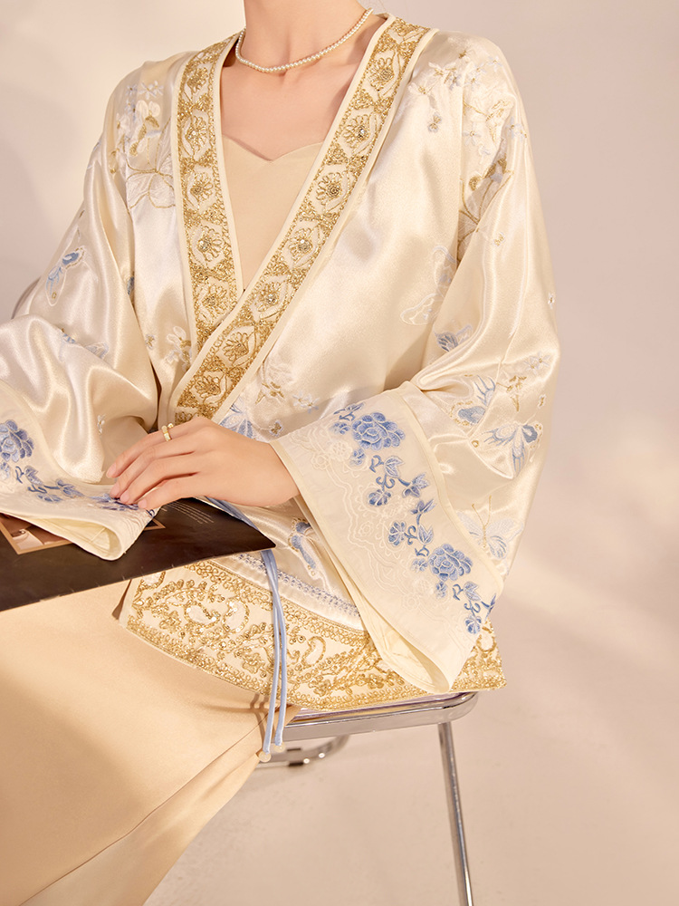 Весенняя коллекция 2026: Новая – обзор и цена Embroidery Fashion