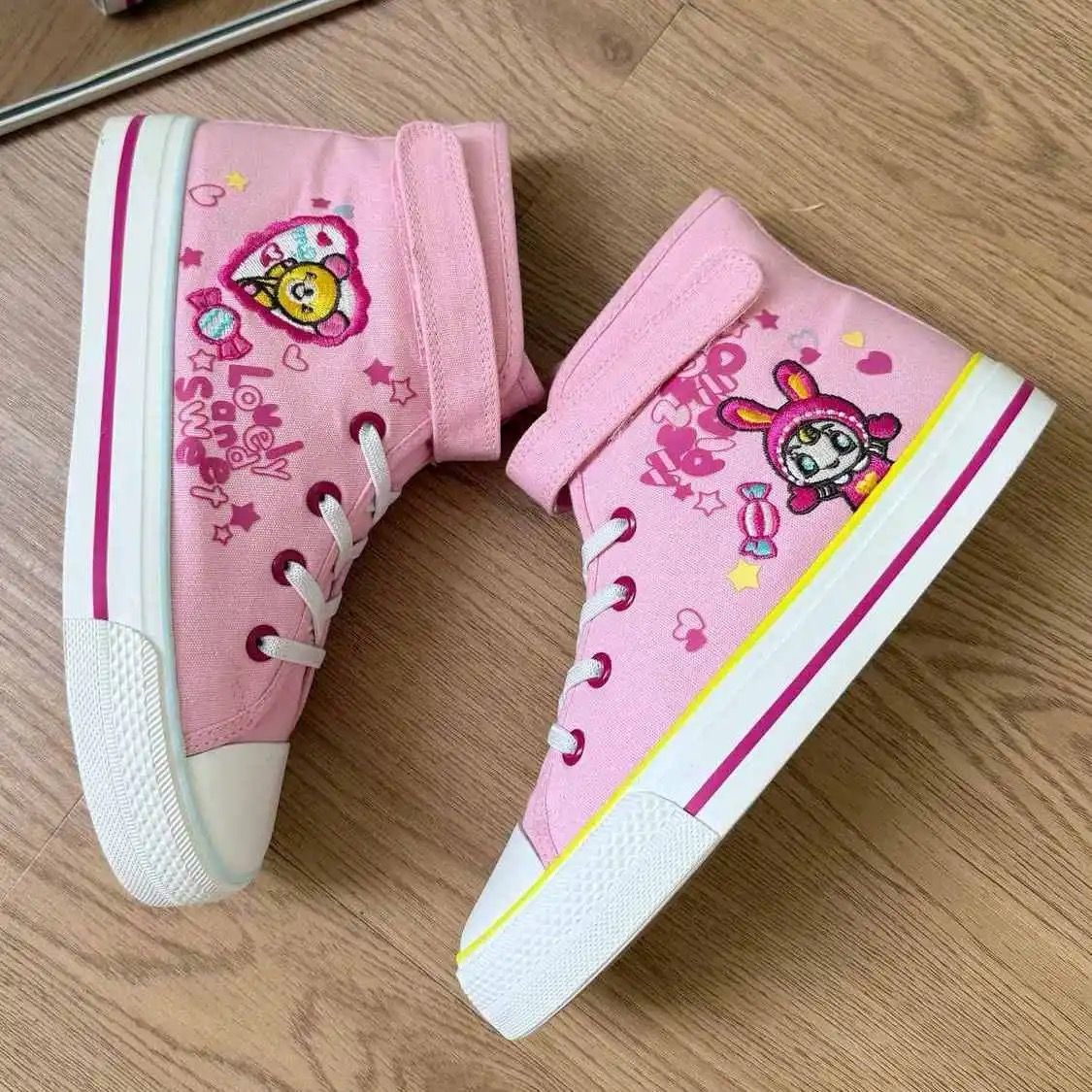 Новые весенне-осенние универса – обзор и цена Embroidery Shoes