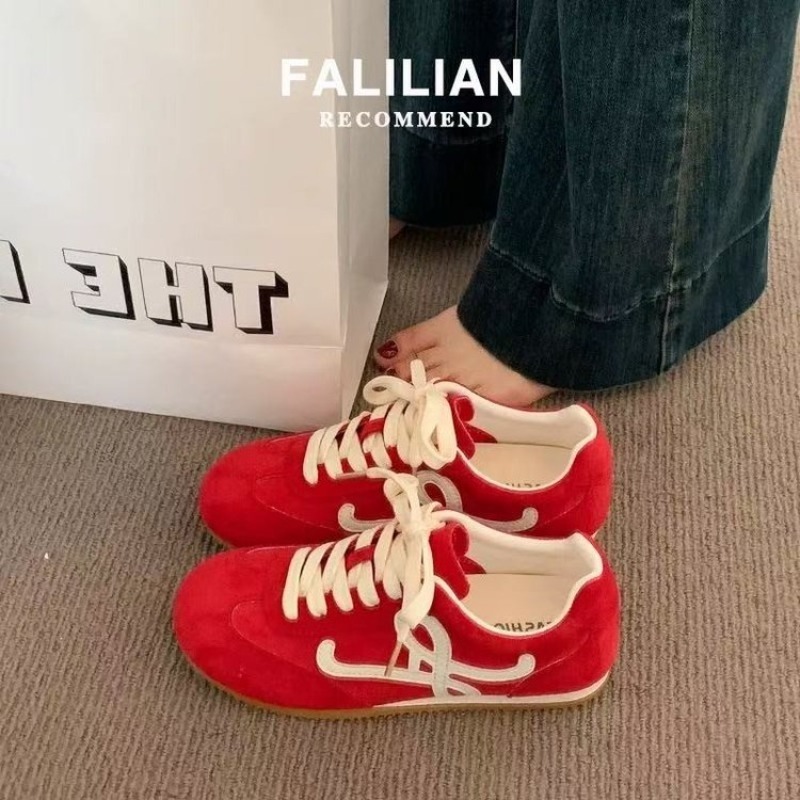 Женские винтажные замшевые кро – обзор и цена Embroidery Shoes