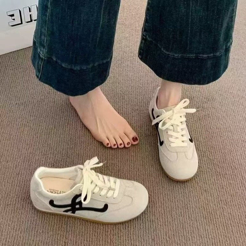 Женские винтажные замшевые кро – обзор и цена Embroidery Shoes