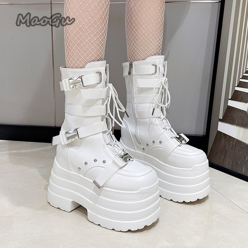 Модный дизайн, супервысокие же – обзор и цена Embroidery White